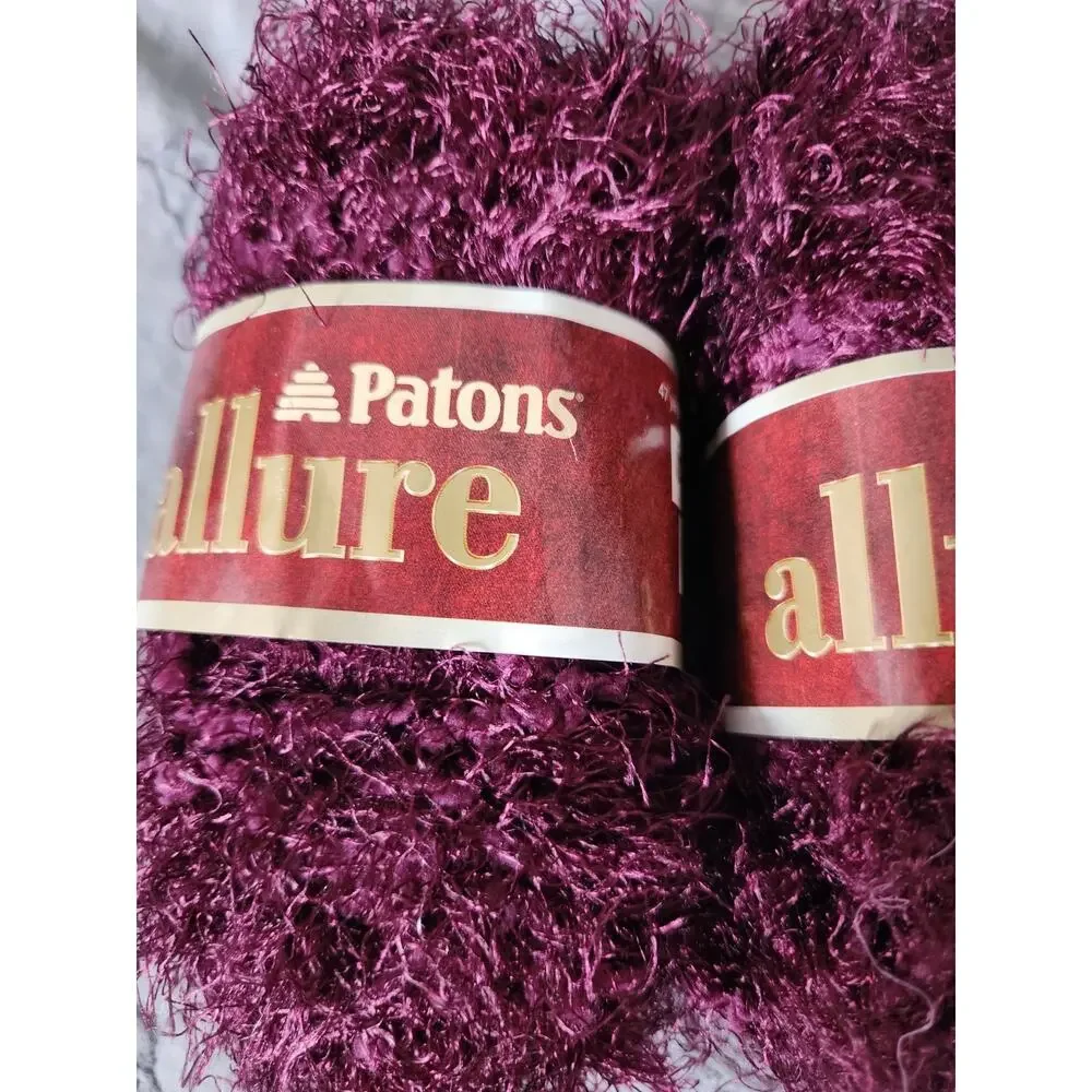 Patons Allure Yarn Ruby Fuzzy Novelty Textured Bulky 5 Lot of 2 Skeins